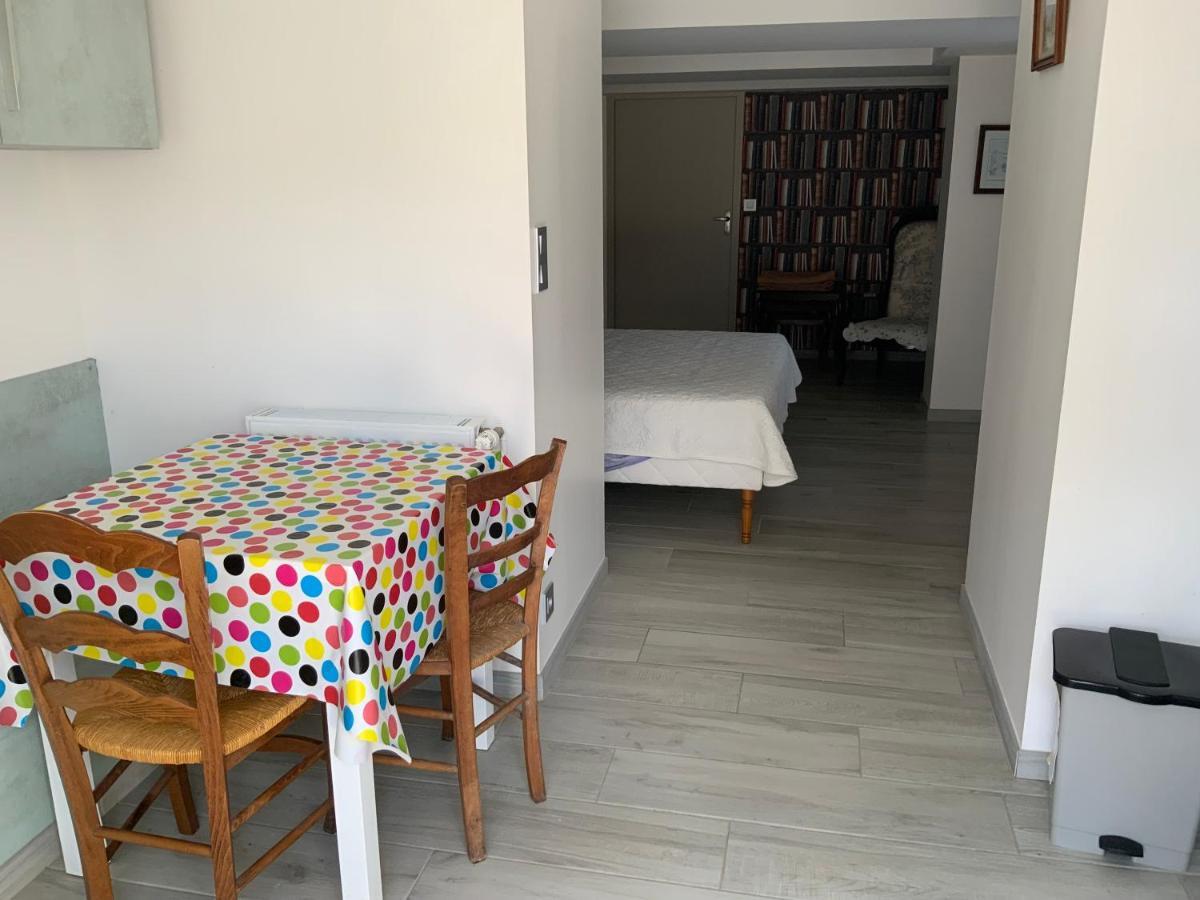 Le Picot Apartamento Marcay  Exterior foto